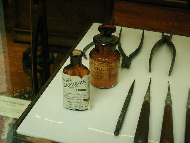 Sindecuse Museum of Dentistry: Dental Instruments, Medication Jars