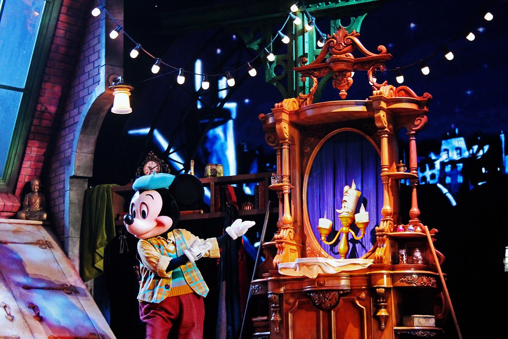 Drawing Dreaming - 10 razões para visitar a Disneyland Paris - Mickey et le Magicien