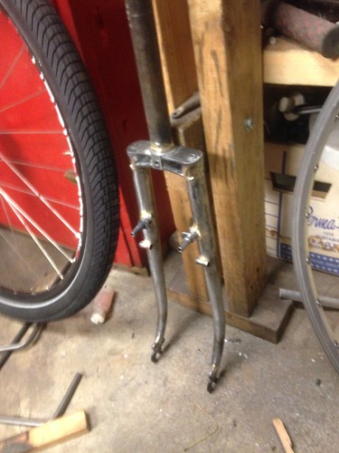 Fork with canti posts, brake bolt hole, rack bosses