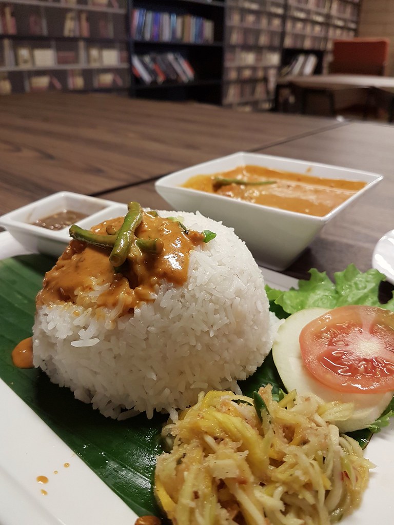 Red Curry Chicken $10.90 Indonesian food @ SouthEast Asia Makan Makan by Parkson at Fahrenheit KL Bukit Bintamg