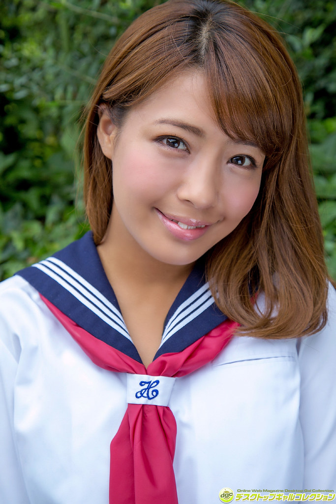 Rina Hashimoto Sexy Schoolgirl (1)