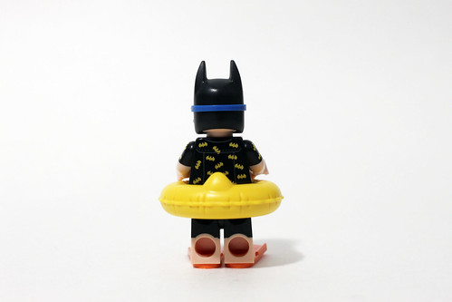 Lego Batman Movie Vacation Duck Pool Ring Batman Minifigure 71017 