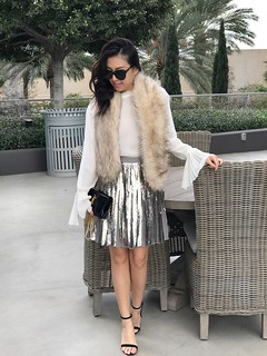 fashion blogger,lovefashionlivelife,joann doan,style blogger,stylist,what i wore,my style,fashion diaries,outfit,banana republic,holiday style,zerouv,gloves,chic,christmas outfit,ysl,saint laurent