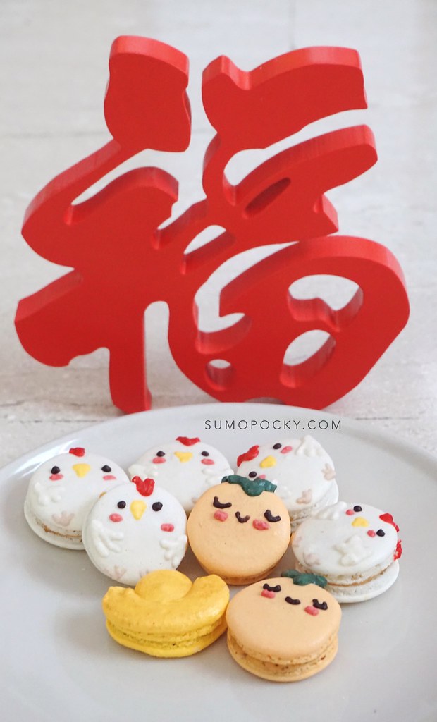 chinese new year macarons rooster