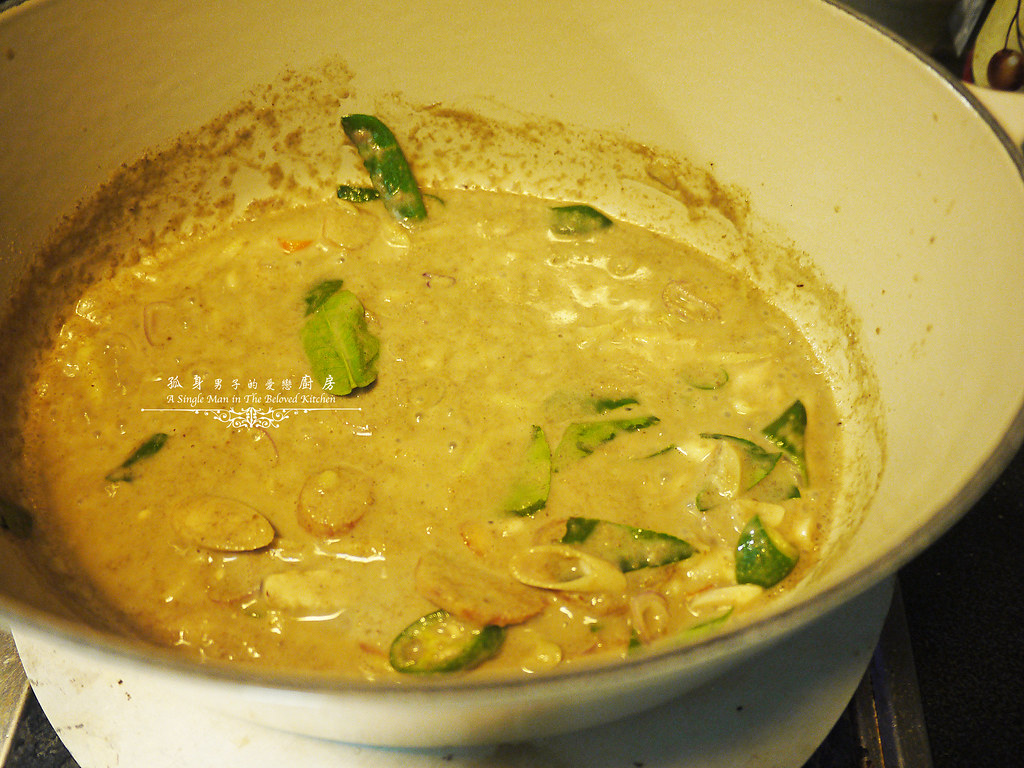 孤身廚房-滿滿新鮮香料版的泰式綠咖哩雞15