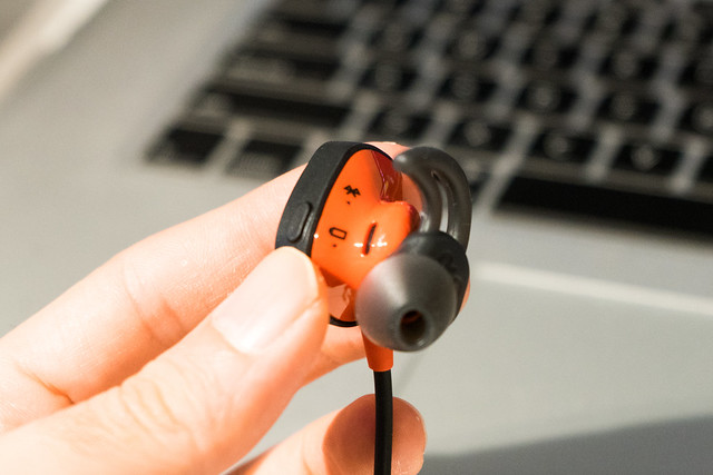 BOSE SoundSport Pulse wireless headphones-12.jpg
