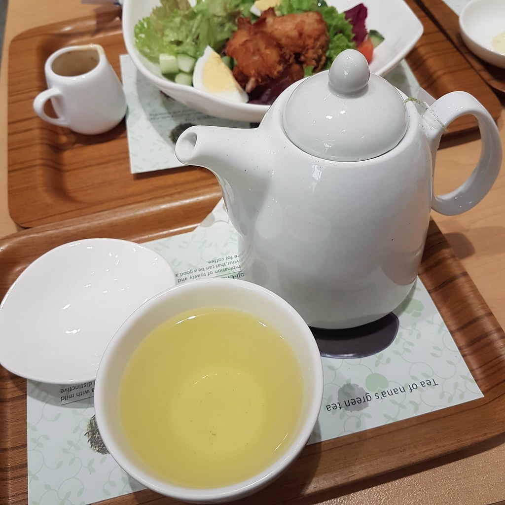 @  Nana's Green Tea