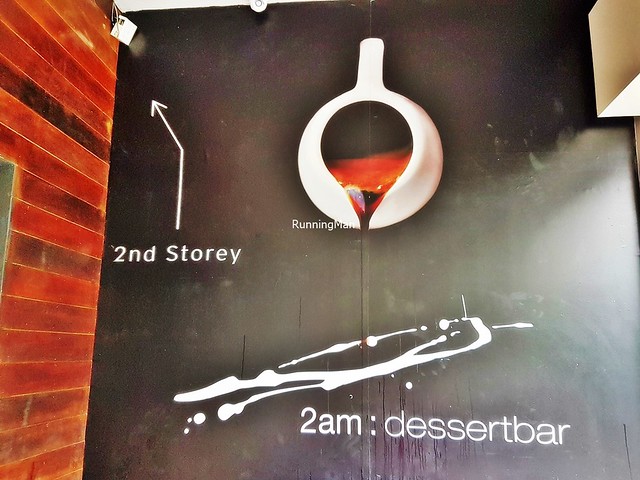 2am Dessert Bar Signage