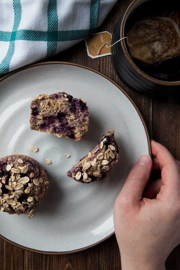 Blueberry Oat Breakfast Muffins (vegan, gluten-free, refined sugar free) | Will Cook For Friends