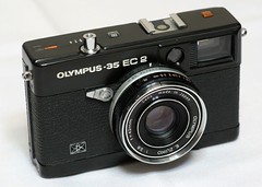Olympus 35 EC2