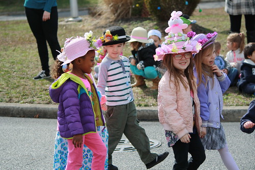 Spring Hat Parade 2016