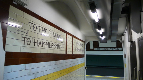 Hyde Park Corner Underground station