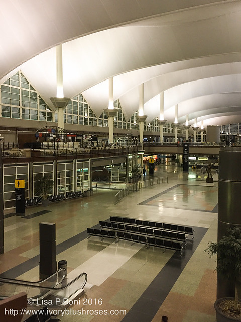 2016.10.21 Denver International Airport