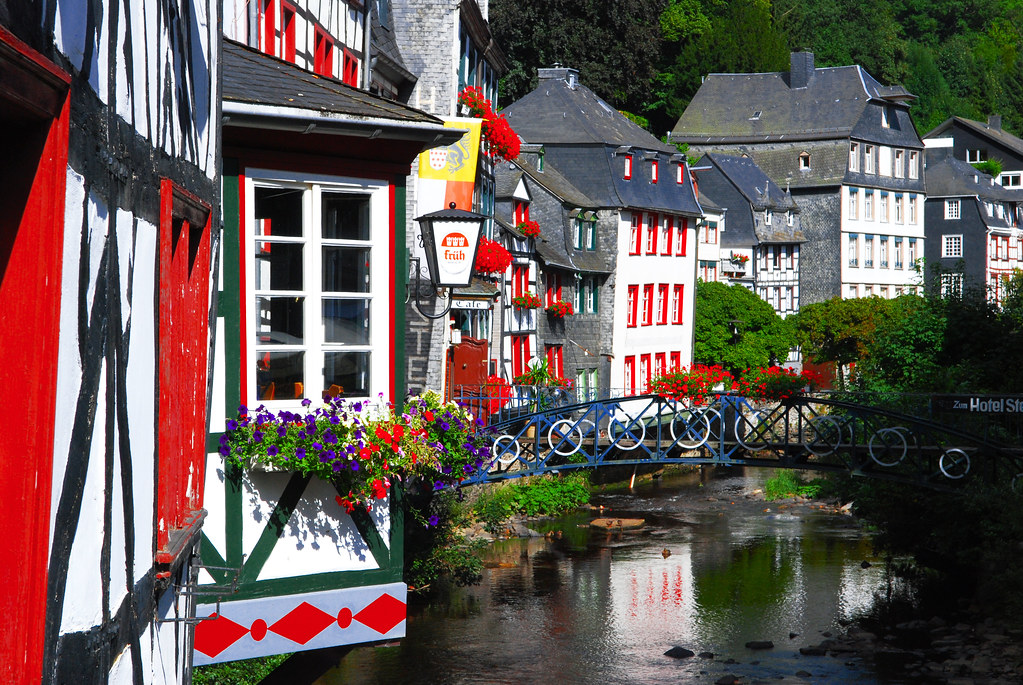 Monschau – City Without Busses and Trains
