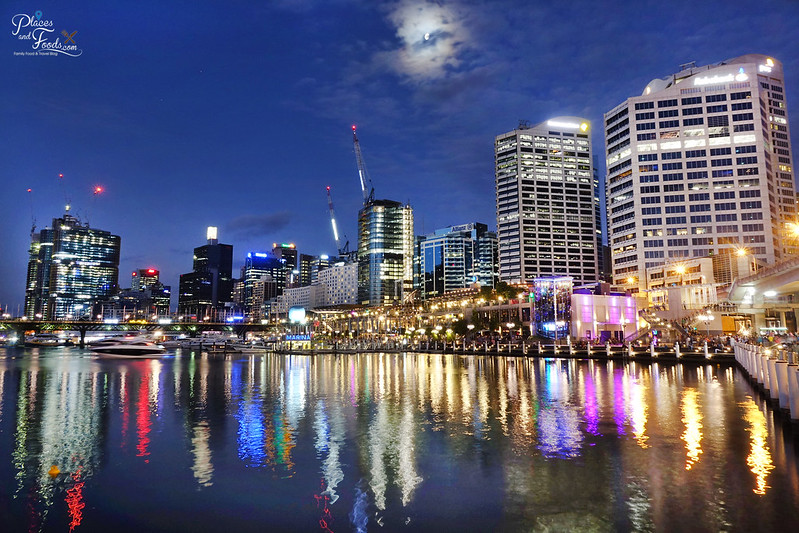 darling harbour night view