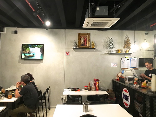 Thai food at Plus Sixty 6, Short Street, Singapore