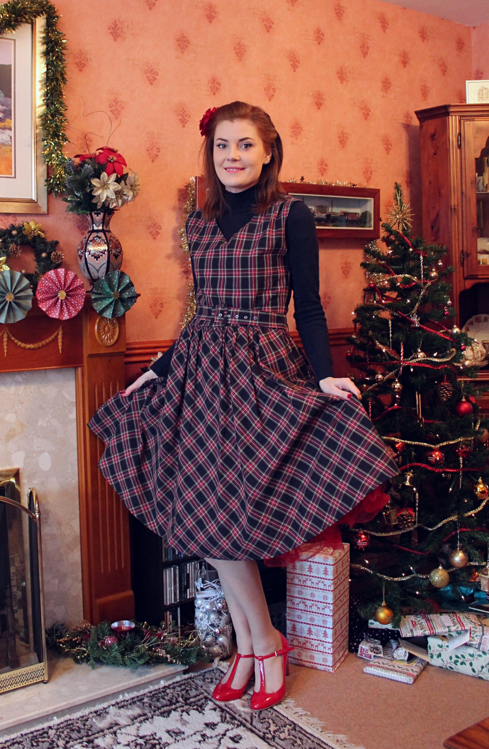 Christmas Outfit Dolly and Dotty Petal dress via www.lovebirdsvintage.co.uk