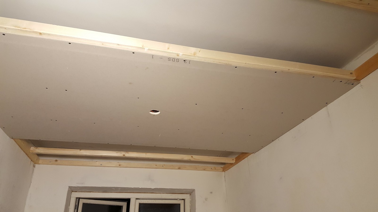 Guide: Lower Ceiling and Install LED Downlight