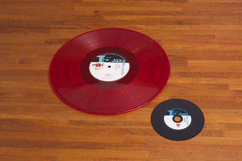 Red color vinyl "UNDA" and Vinyl looks CD "4 AM"