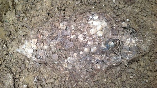 Lenborough Anglo Saxon coin hoard as found