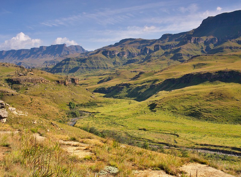 Hacia las alturas del Sani Pass y las montañas de Lesotho - Por el norte de SUDÁFRICA. Montañas, playas, fauna y sus gentes (2)