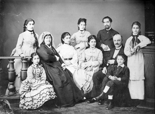 Фото 3 Семейное фото 1876 г