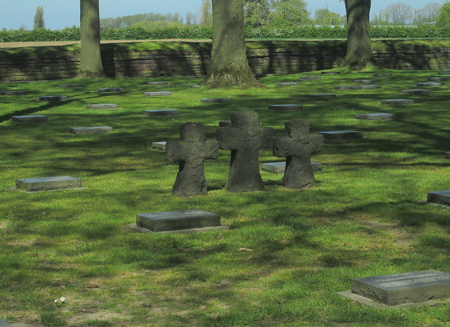 Langemark War Cemetery, Basalt Crosses, Graves
