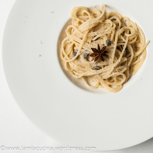 Spaghetti, Tropeazwiebeln, Sternanis Kapern 2016 06 13_1345