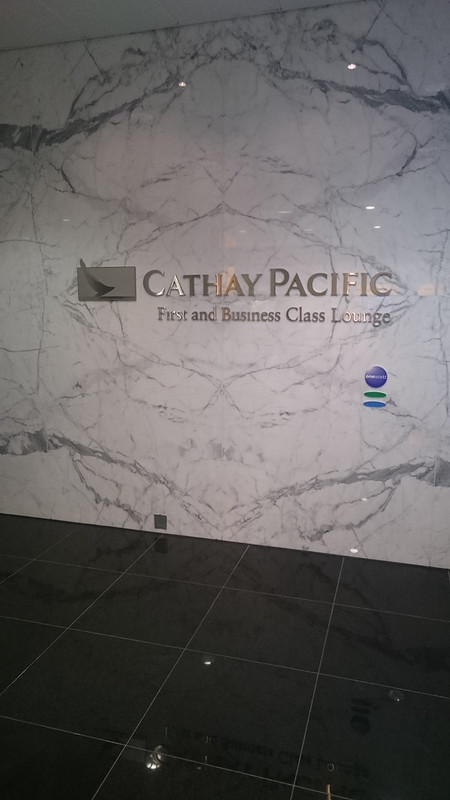 27399839254 f26f42a5f5 c - REVIEW - Cathay Pacific First Class Lounge, London Heathrow T3 (October 2015)