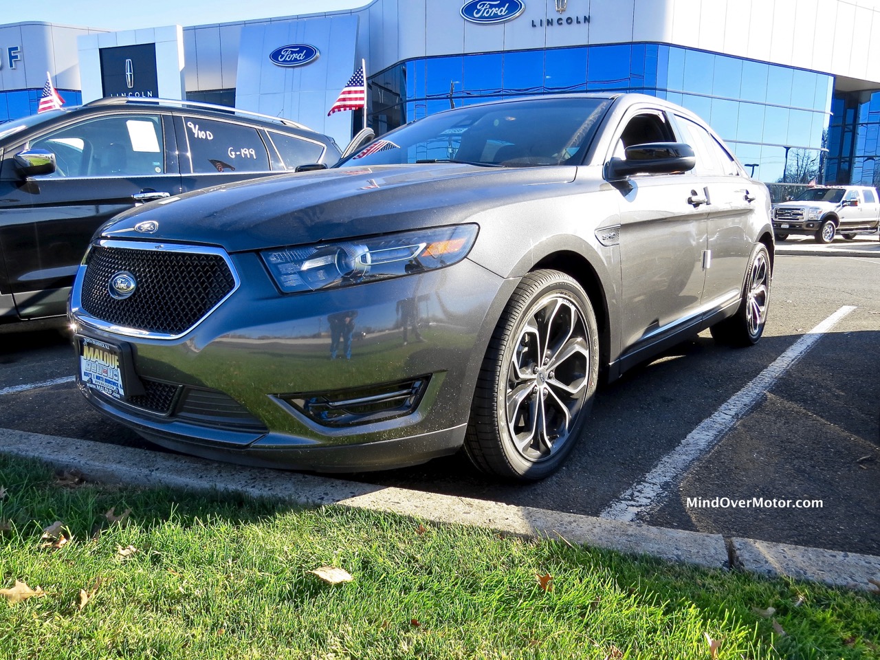 2015 Ford Taurus SHO Front