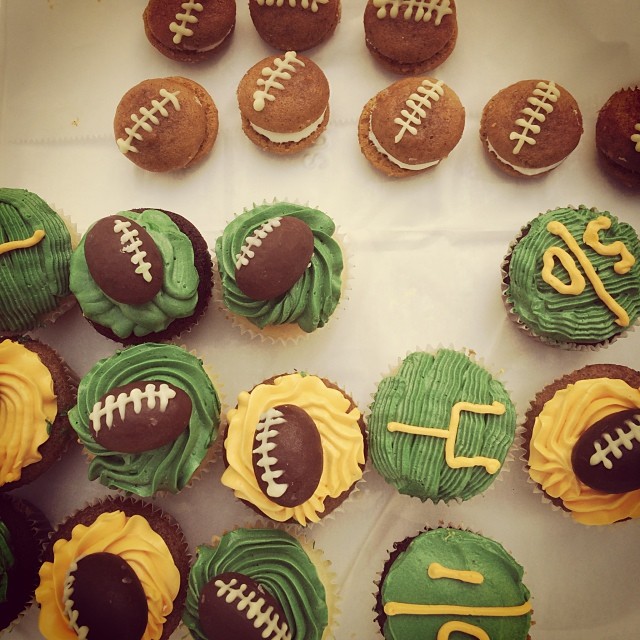#iachq tailgate party means precious football treats! #touchdown