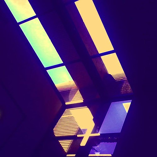 Celluloid #colorful #abstract #hypersaturation #architecture #contrast #visualecho #synesthesia #clickthing