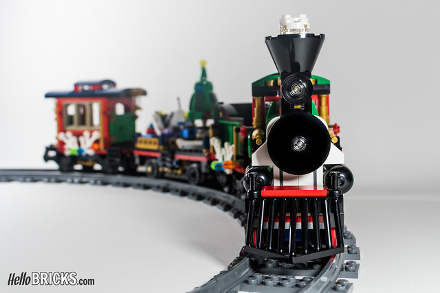 REVIEW LEGO 10254 Winter Holiday Train
