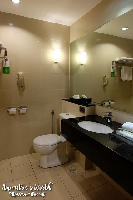 Holiday Inn Melaka Review