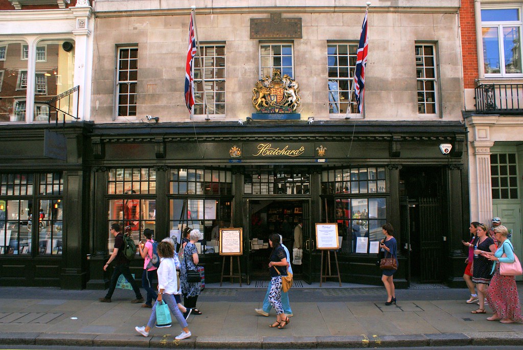 Hatchards, la plus ancienne librairie de Londres toujours en activité.