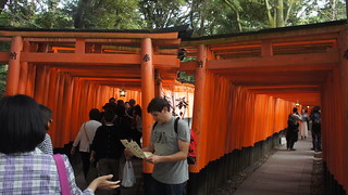 Luna de Miel por libre en Japon Octubre 2015 - Blogs de Japon - Día 5: parte (II), Kyoto, Fushimi Inari, onsen hotel y cena en Kyoto Station (11)