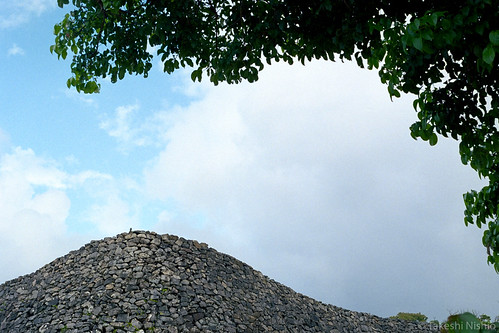 Nakijin-gusuku castle rock wall