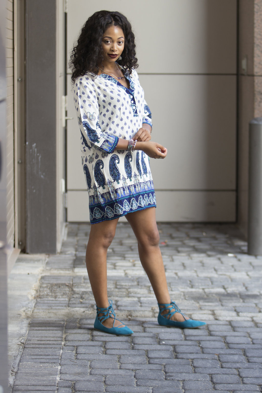 how to wear lace up flats, natural hair fashion blogger