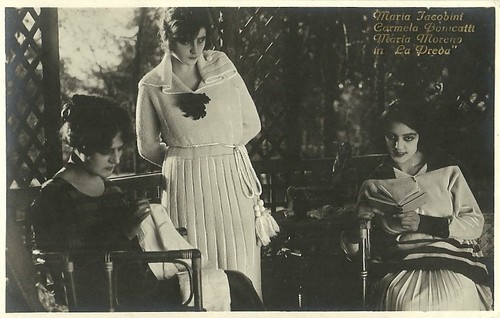 Maria Jacobini in  La preda (1921)