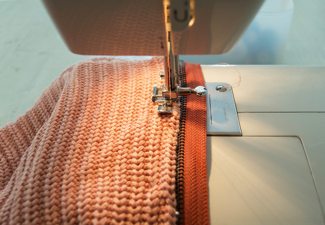 DIY Zip Back Knit