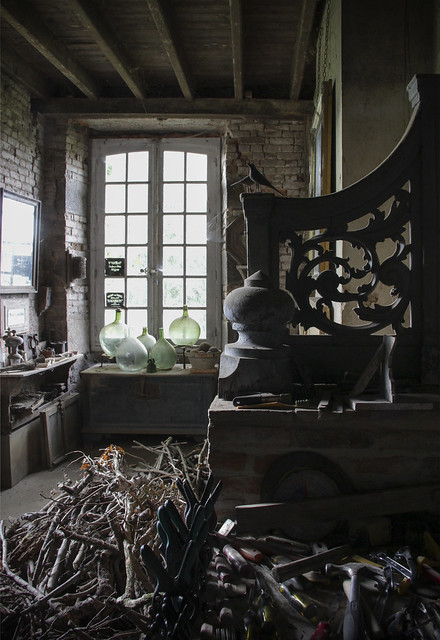Box artist, Peter Gabrielse's atelier