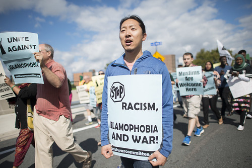 March against Islamophobia and war