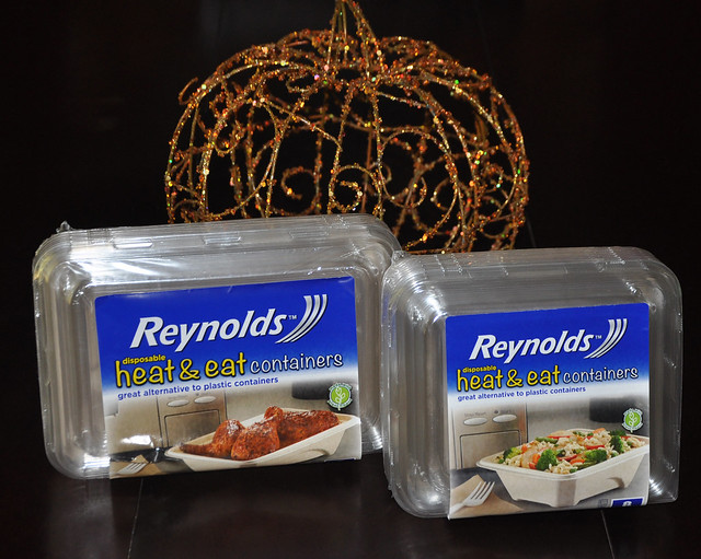 Reynolds™ Disposable Heat & Eat containers
