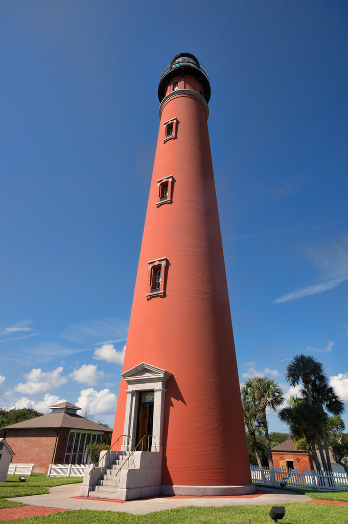 Ponce inlet lighthouse
