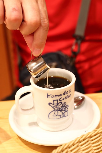 KOMEDA cafe