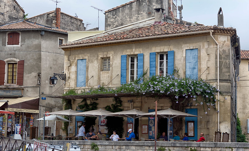 Arles Cafe.jpg
