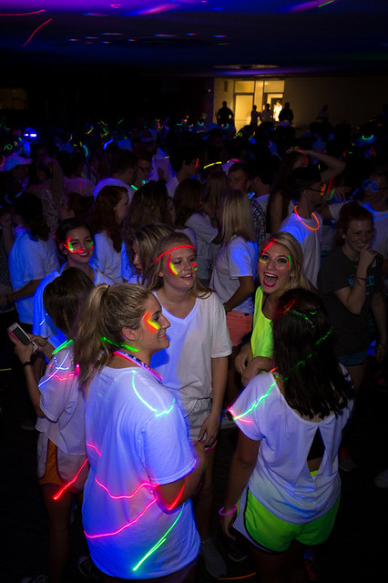 2016 Welcome Week: Blacklight Party | 8/26/16